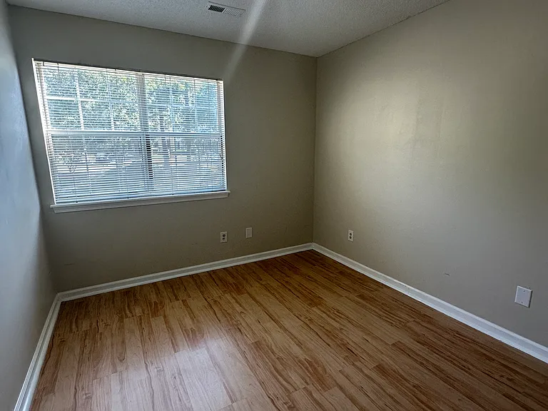 9307 Four Mile Creek Rd — Photo 18