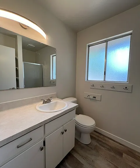 2907 Jolyn Way #B — Photo 15