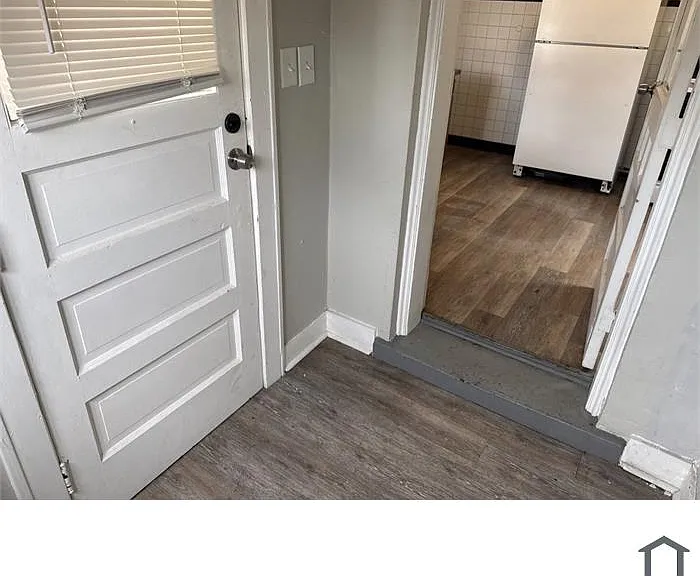 10218 Parkgate Ave #2 — Photo 6