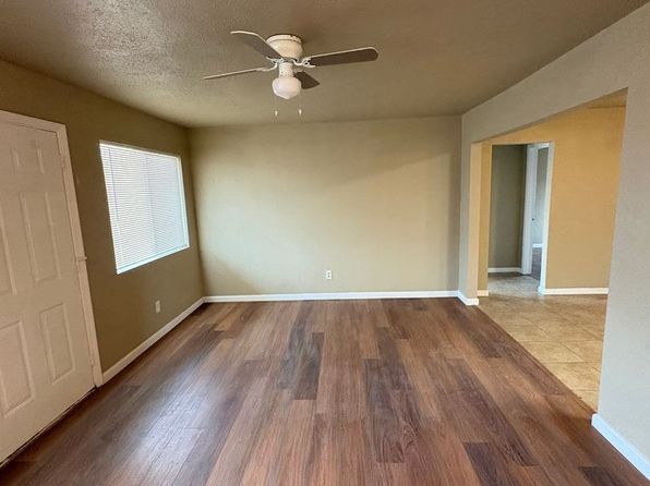 4130, 1819-1823 N 10th St #1819, Hanford, CA
