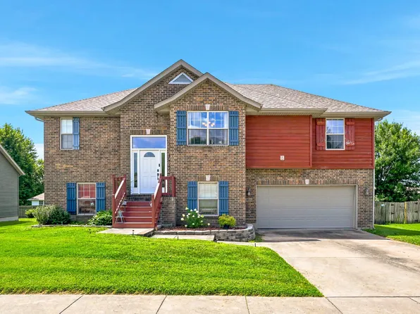 1102 E Cobblestone Drive, Ozark, MO 65721