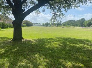 13484 Jbk Memorial Dr, Willis, TX 77318