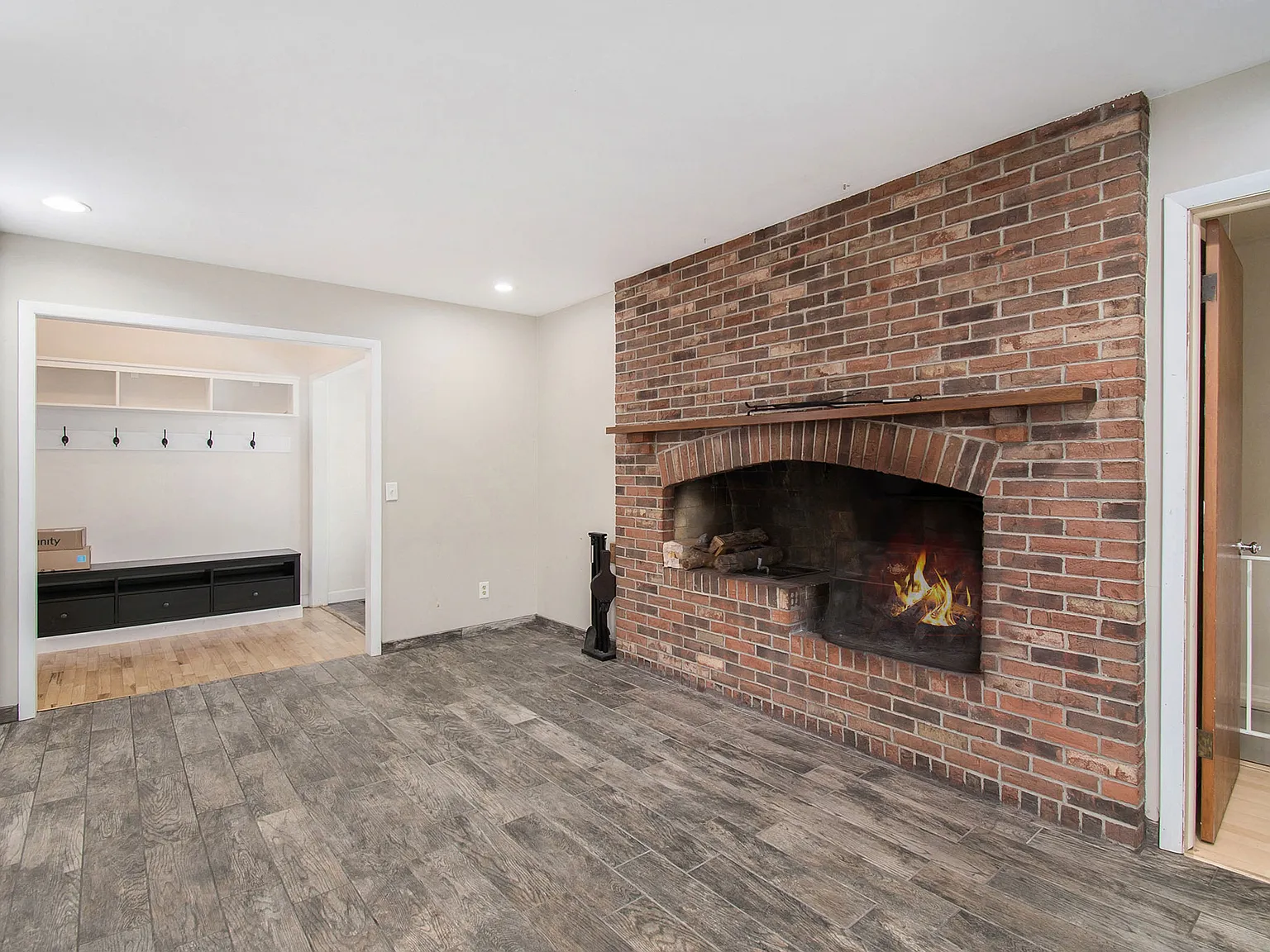 4 bed, 2.5 bath, 1668 sqft, $1,900 — Photo 3