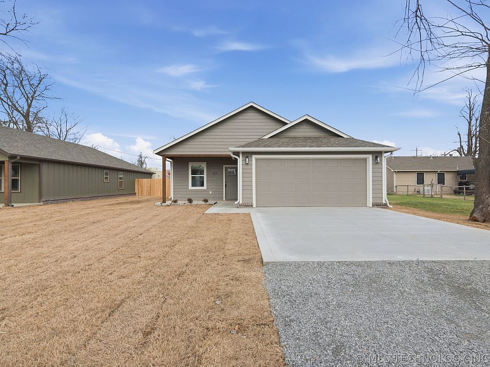 1st image of 323 NW A St