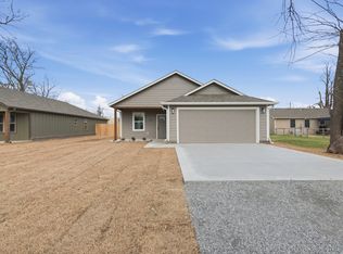 323 NW A St, Inola, OK 74036