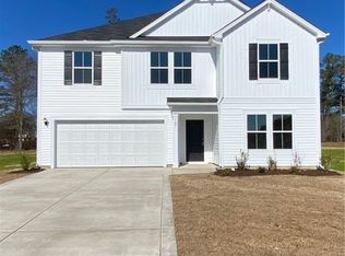 1701 Ennismore Rd, Hope Mills, NC 28348