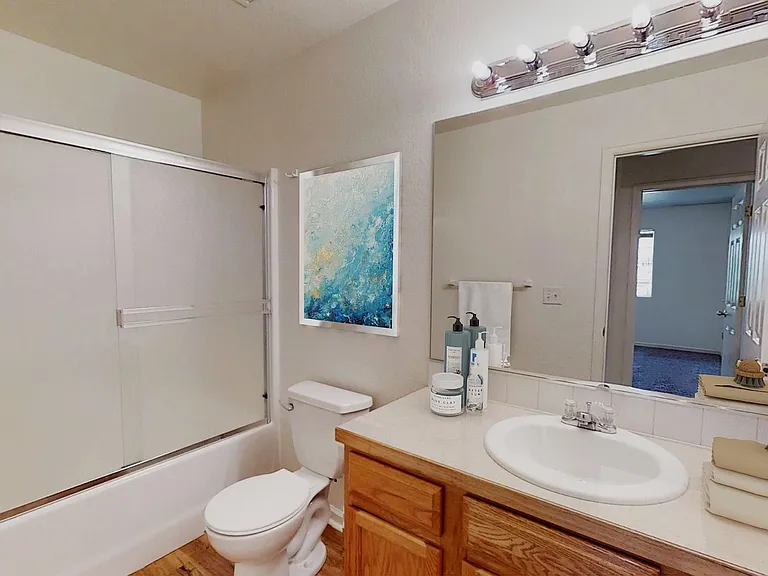 1743 Rowan Ln — Photo 1