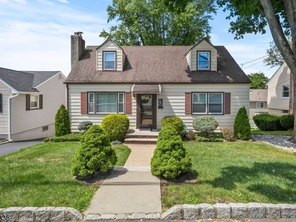 312 N 21st St, Kenilworth Boro, NJ 07033