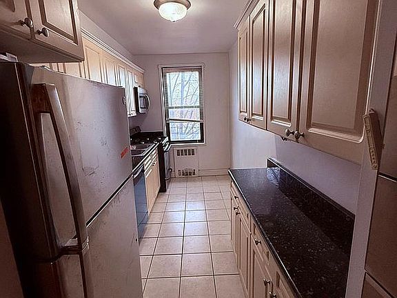 5th image of 150-10 71st Ave #4C