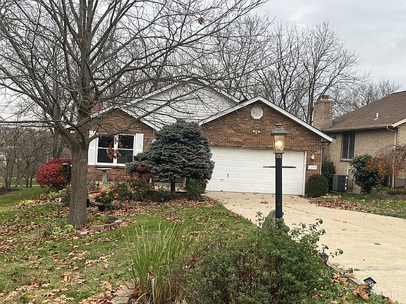 2nd image of 5254 Woodcliff Ct