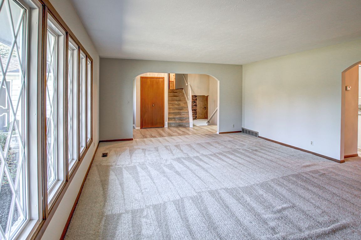 next background image