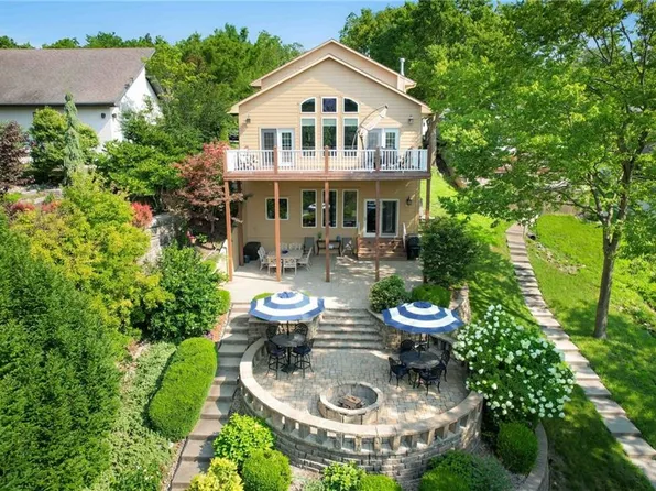 36 L St, Lake Lotawana, MO 64086