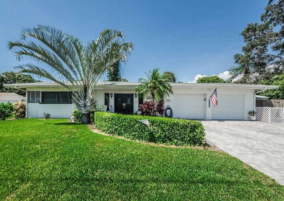 1st image of 680 San Salvador Dr