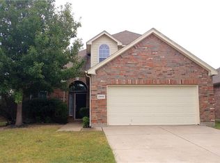 2908 Red Wolf Dr, Fort Worth, TX 76244