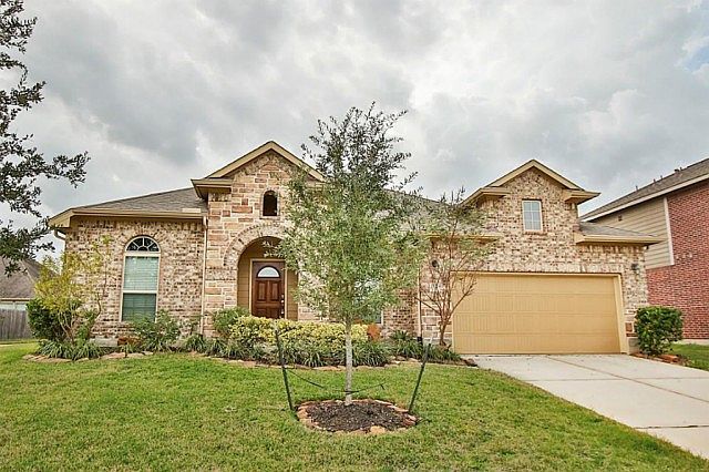 1st image of 15219 Sycamore Leaf Ln