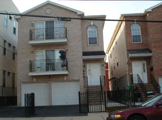30 Bragaw Ave, Newark, NJ 07112