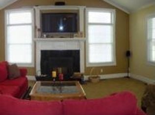 3686 Squires Pl, Howell, MI 48855