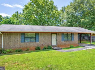 864 Collier Rd, Toccoa, GA 30577
