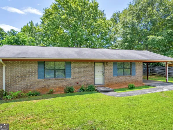 864 Collier Rd, Toccoa, GA 30577