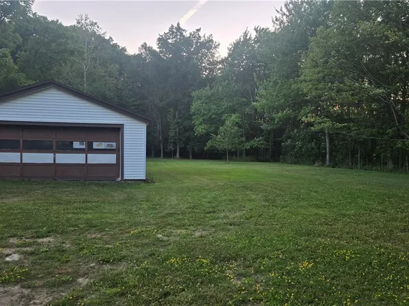 6194 Chestnut Ridge Rd #1, Orchard Park, NY 14127
