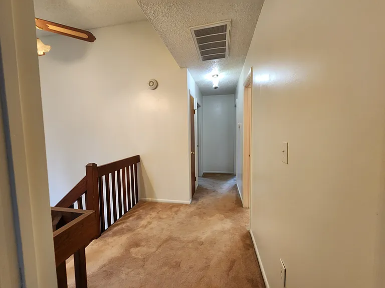 4080 Sherman Oaks Ave — Photo 30