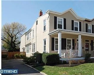1st image of 2430 W 18th St