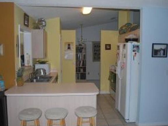 Kitchen has a brand new g