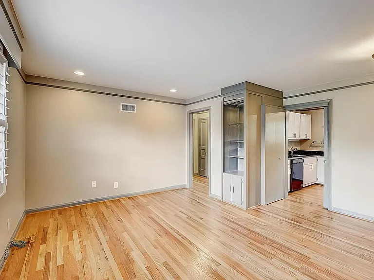 3314 Long Blvd #C7 — Photo 3