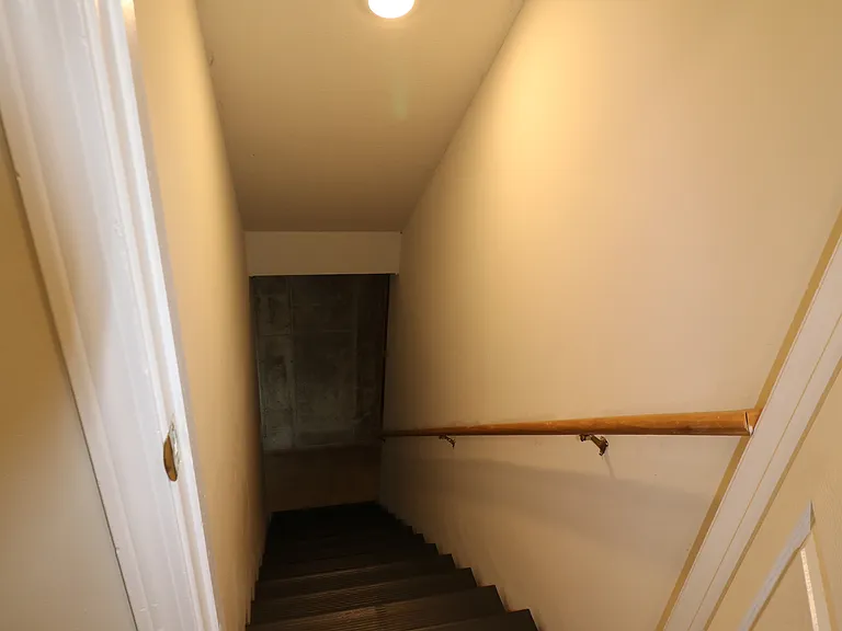 305 S Clifton Ave — Photo 23