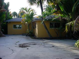 710 S Lake Dr, Lantana, FL 33462
