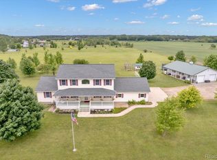 1647 Higley Rd, Lapeer, MI 48446