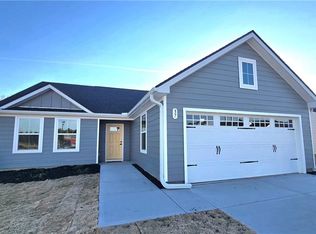 37 Summer Club Blvd NW, Rome, GA 30165