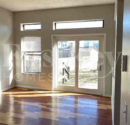 3rd image of 3012 Ambarwent Rd