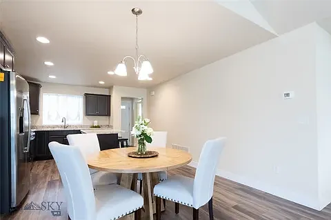 609 Snow Ghost St — Photo 9