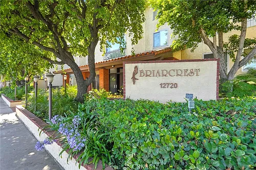 12720 Burbank Blvd Photo 1