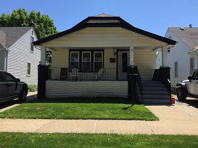 1st image of 1391 Rose Ave
