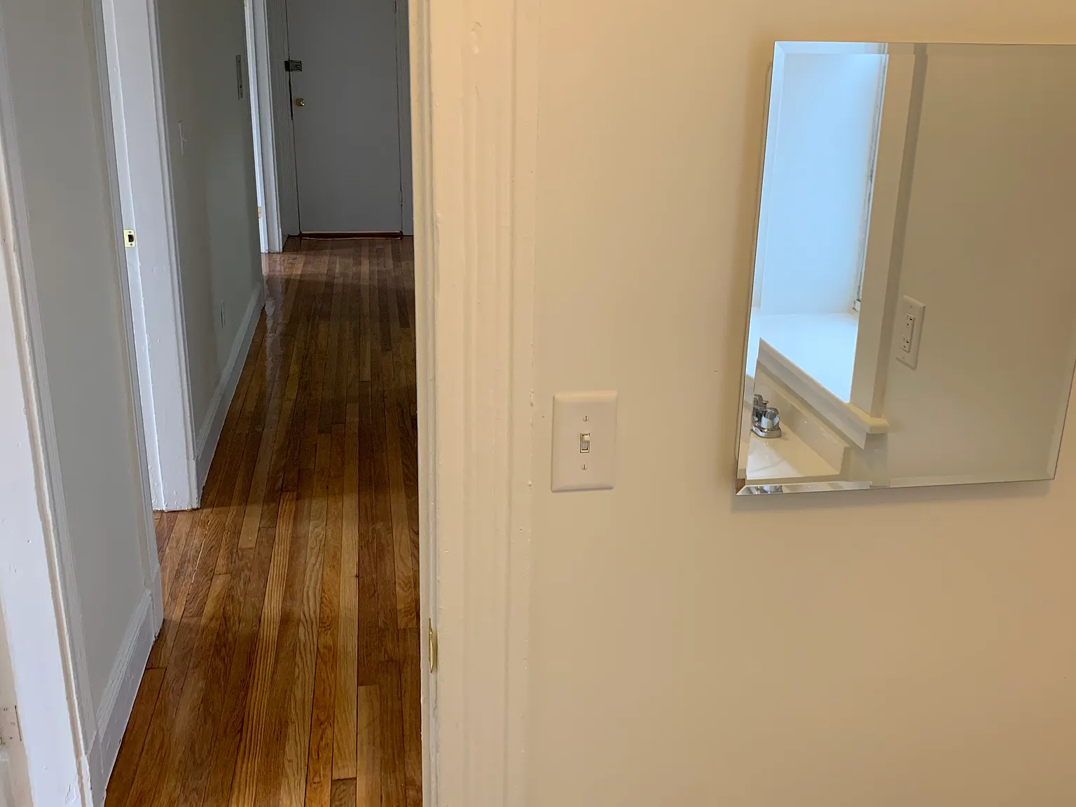 2 bed, 900 sqft, $2,950 — Photo 2