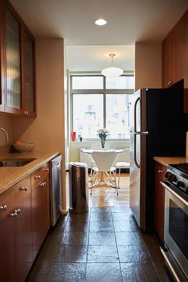 Rented by FAR Property Management | media 26