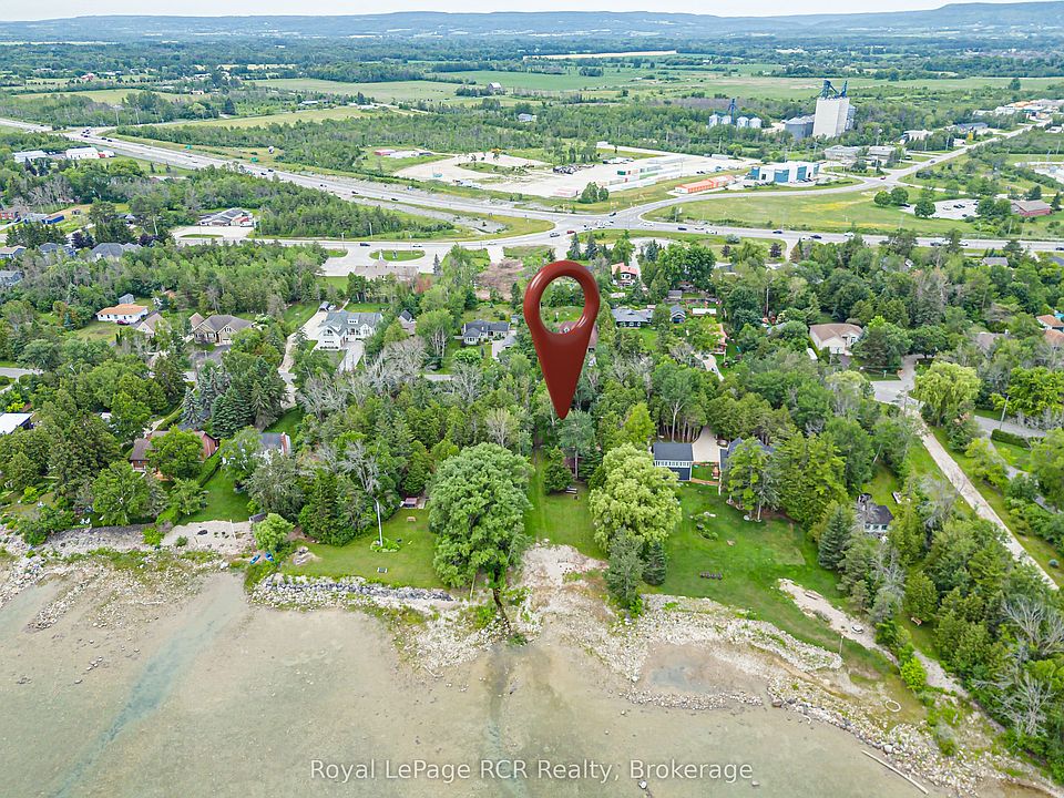 1st image of 35 Georgian Manor Dr