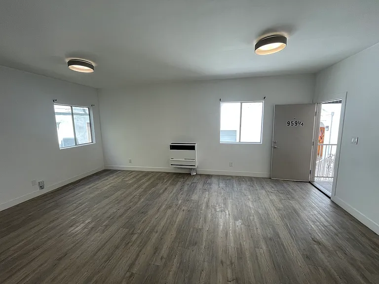 959 3/4 N Vendome St #959-G — Photo 12