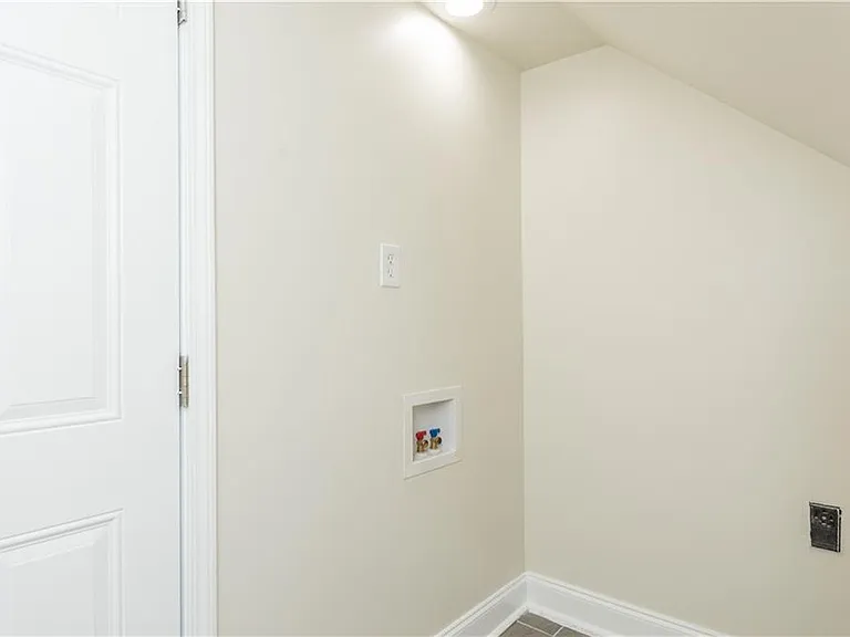 1645 Abner Ter NW — Photo 23