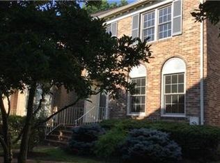 10730 Brewer House Rd, Rockville, MD 20852