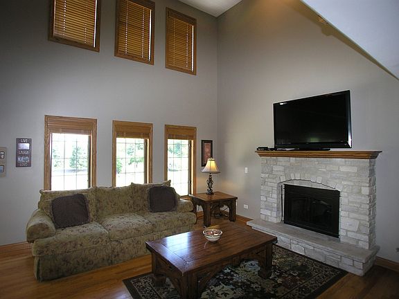 5th image of 21950 Princeton Cir