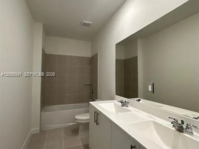 2265 SE 30th St #2265 — Photo 13