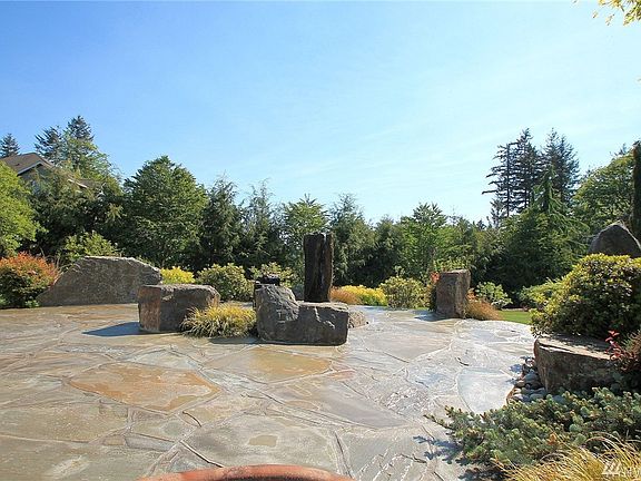 5th image of 25714 38th Ave NW
