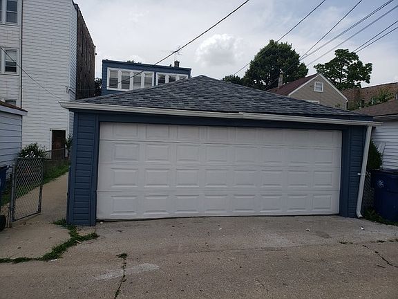 4th image of 2221 S 61st Ave