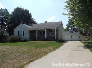 710 8th Ave, Fulton, IL 61252