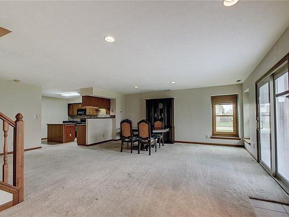 5th image of 5424 Bay Harbor Dr