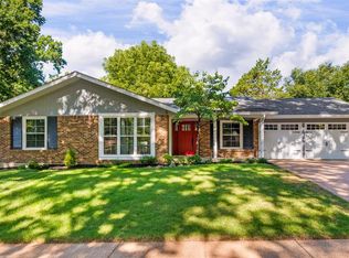 14 Treehill Ct, Ballwin, MO 63021