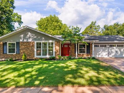 14 Treehill Ct, Ballwin, MO, 63021